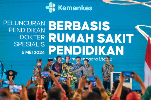 Akses Kesehatan Lebih Merata, Kemenkes Fokus Cetak Dokter Spesialis di Rumah Sakit